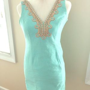 Lilly Pulitzer v neck dress